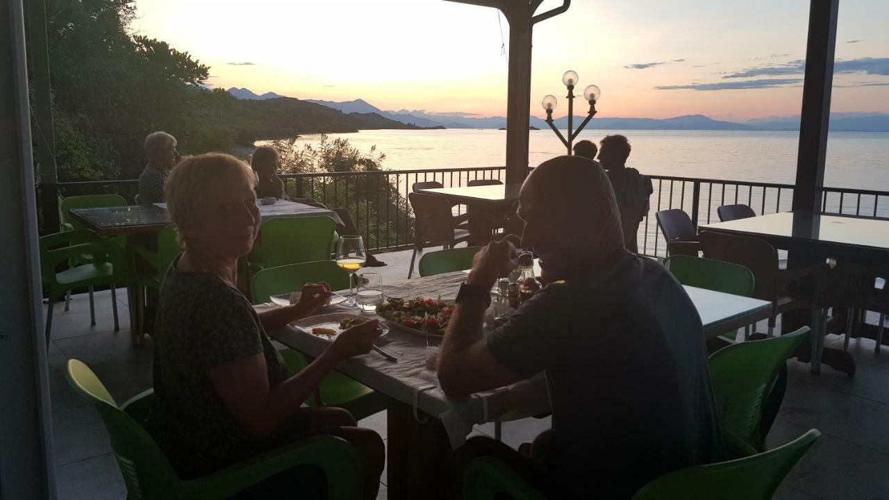 Rooms Lake View Balani Restaurant Shkodër Exterior foto